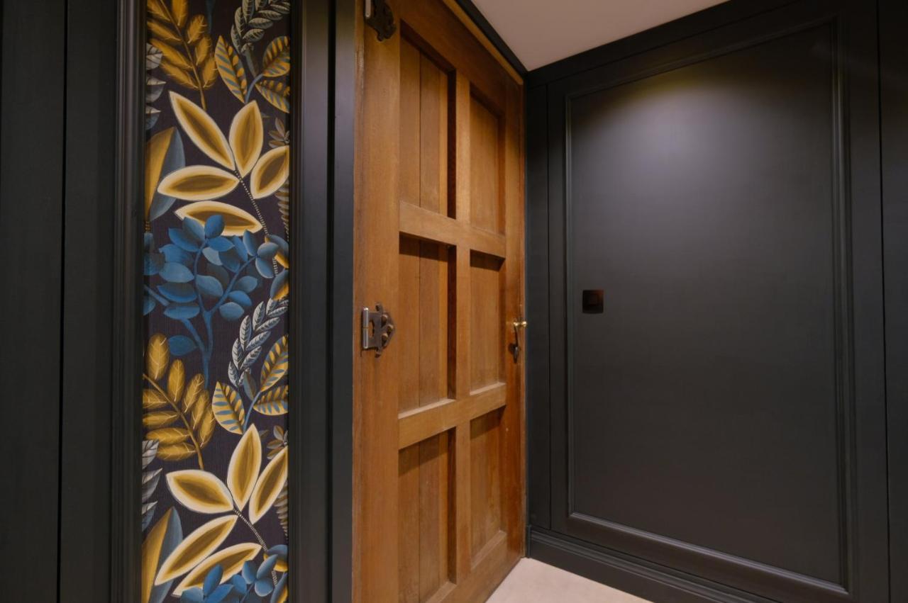 Bed and Breakfast Secret Jacuzzi Mons - Parking Prive Gratuit Exterior foto