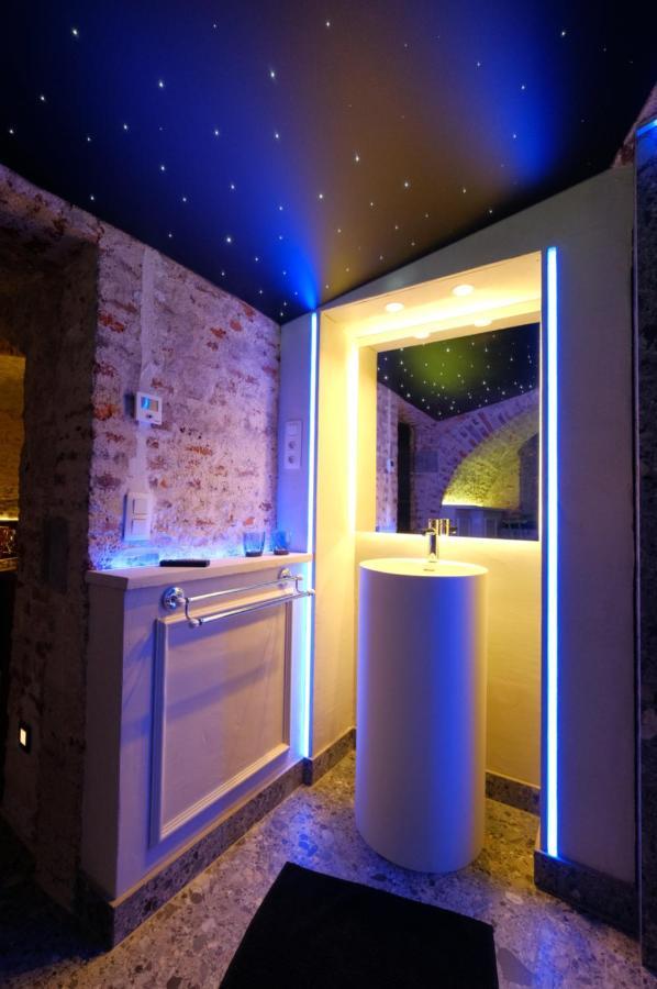 Bed and Breakfast Secret Jacuzzi Mons - Parking Prive Gratuit Exterior foto